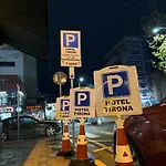 Tirona Hotel